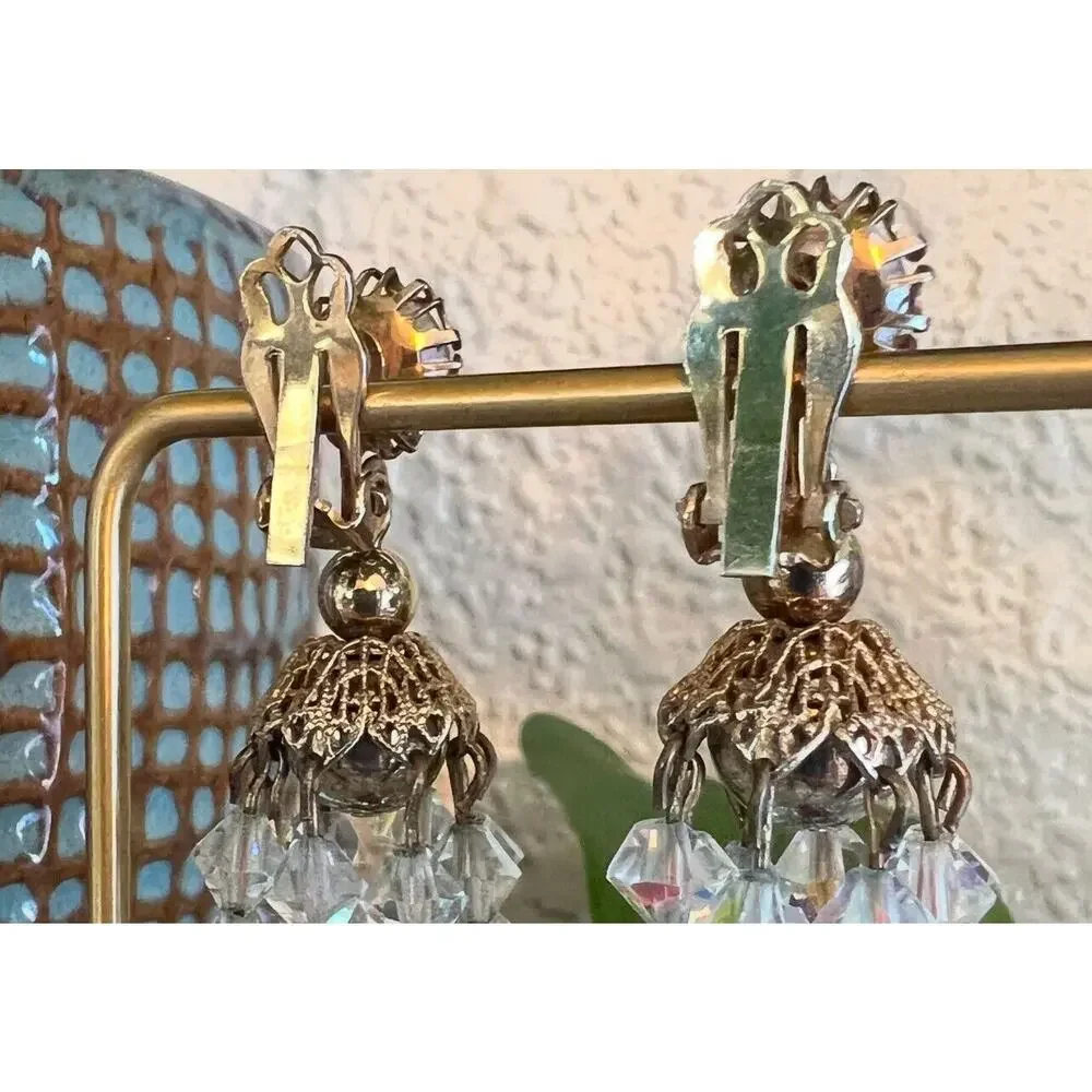 Unique Vintage Gold Tone AB Crystal Dangle Clip on Earrings Rhinestone Filigree‎